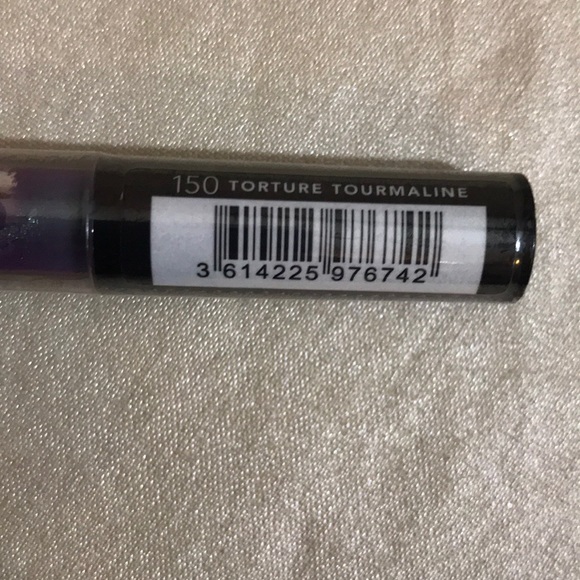 Rimmel Edition Holo Metallic Lip Alloy Tortured - Picture 3 of 5